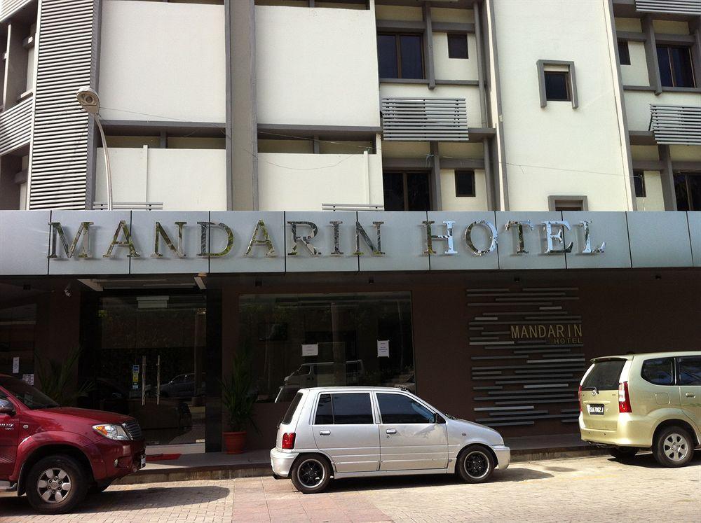 Mandarin Hotel Kota Kinabalu Extérieur photo